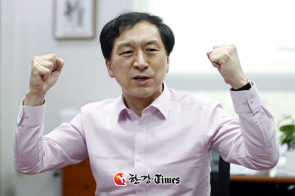 국민의힘 새 원내대표에 4선의 김기현 의원이 당선됐다 (사진=뉴시스)