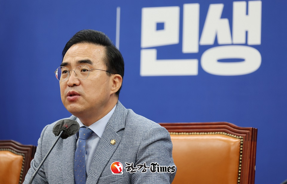 박홍근 더불어민주당 원내대표가 23일 국회에서 열린 정책조정회의에 참석해 발언하고 있다. (사진=뉴시스)