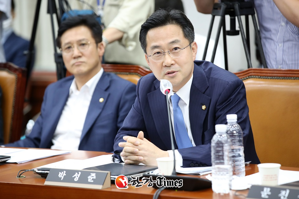 더불어민주당 박성준 의원 (사진=뉴시스)