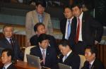 '당의 소중한 자산, 정청래 구명운동' 새정치 의원 25명 탄원서 제출