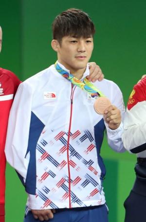 [리우올림픽] 김현우, 레슬링 판정논란 딛고 값진 동메달 획득