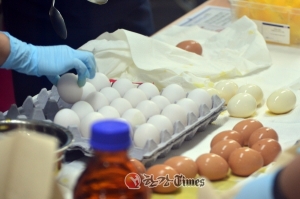 서울시 교육청 “학생들 안전 위해 학교급식에 계란 쓰지 않겠다”