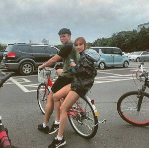 최두호, 아내와 다정한 일상 모습…“자전거타기~”