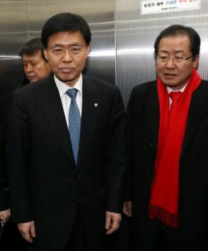 “갑질 성범죄 근절하겠다”는 한국당, 그런데 최교일은?