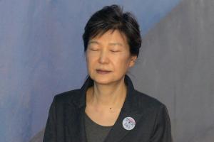 ‘국정농단’ 박근혜, 징역 30년 구형... 검찰 “훼손된 헌법 가치 재정립해야”