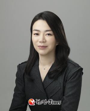 ‘가사도우미 불법 고용’ 조현아, 전 부사장 경찰 조사