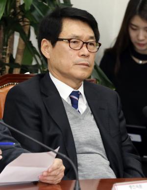 한국당 이군현 의원, 의원직 상실... ‘불법 정지차금’ 징역형 확정