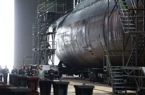 北, ‘동해 수역 임무 수행’ 새 잠수함 공개... 의도는?