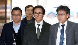‘7억대 협력업체 뒷돈’ MB 사위 조현범 한국타이어 대표 구속기로