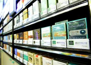 신분증 위조·도용한 청소년에 담배판매시 영업정지 면제