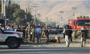 아프간 카불 로켓 피격·테러..최소 8명 사망 30여명 부상