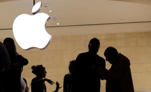이탈리아, 애플에 132억원 벌금 '아이폰 과장 광고'