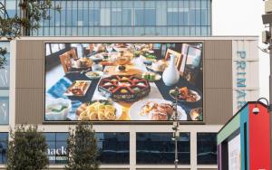 英 런던 웨스트필드 대형 전광판에 '한식' 광고 올렸다