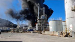 전남 여수산단 화학물질 제조업체 폭발 화재...3명 사망