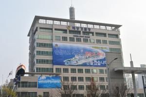 해양경찰청, 해양플라스틱 줄이기 앞장…공익광고 펼쳐